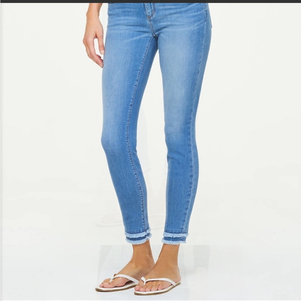 Loft double frayed skinny jeans 10 30